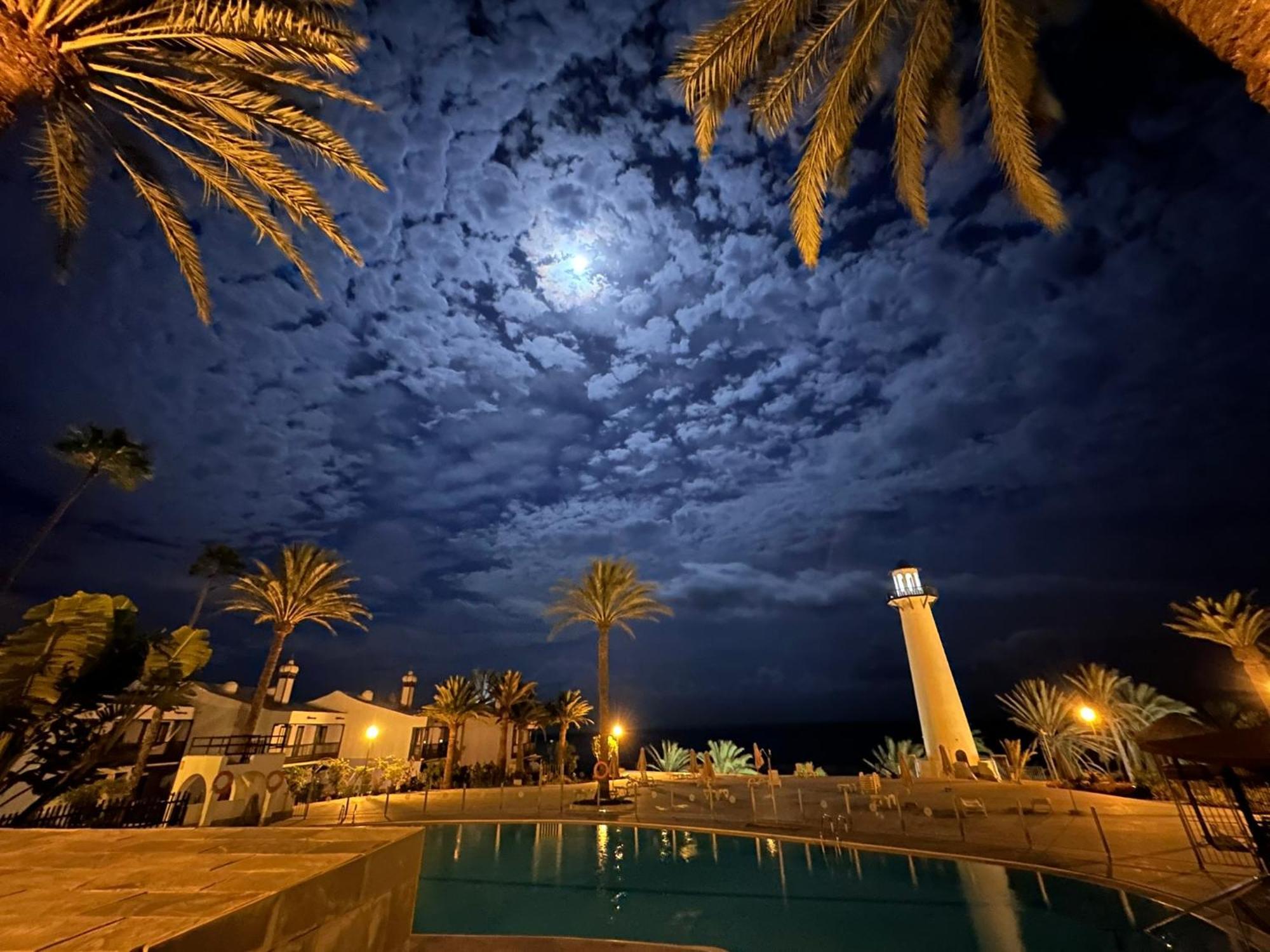 First Beachline Deluxe With Garden And Terrasse In Sun Club San Bartolomé Luaran gambar